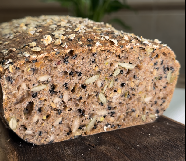 Pan de molde integral con semillas